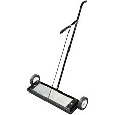 MAGNETIC NAIL SWEEPER